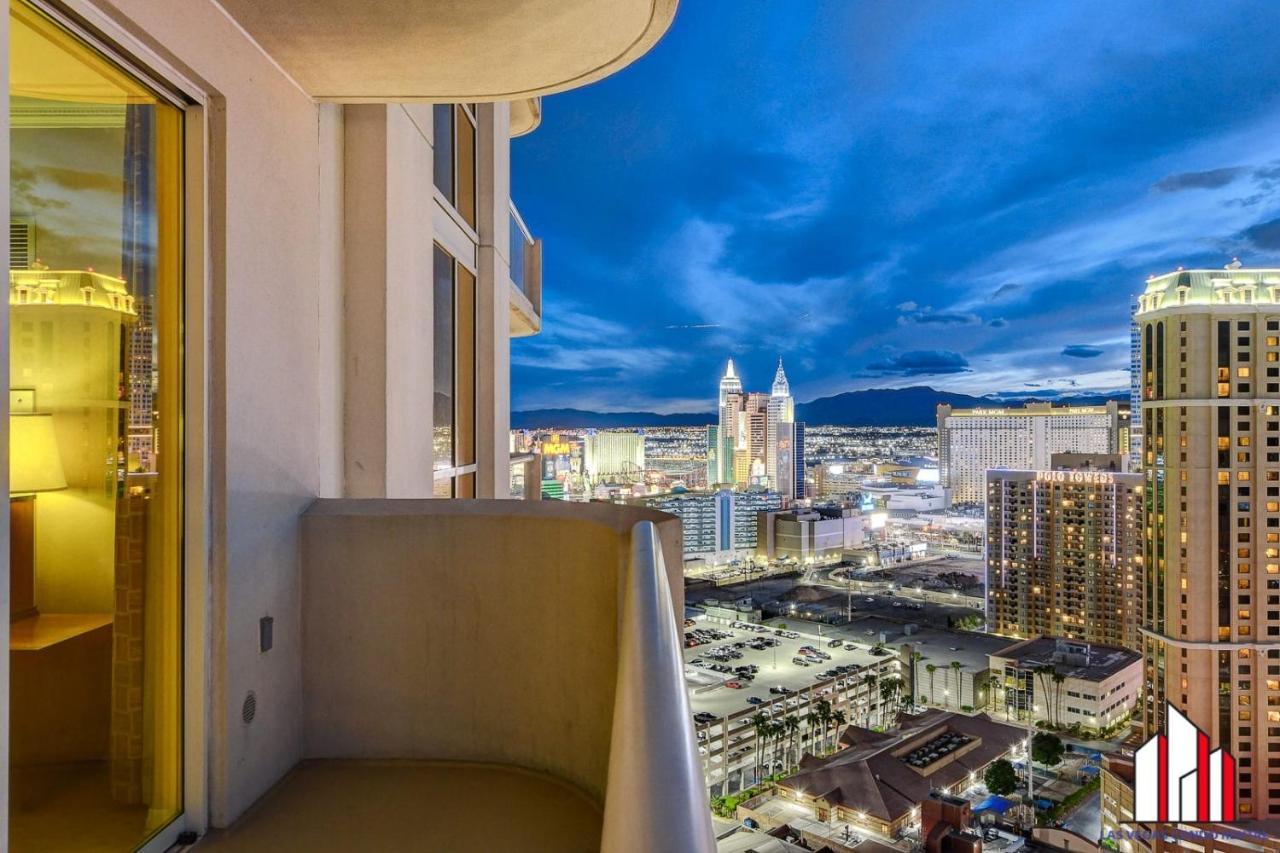 Mgm Signature-27-805 F1 Track & Strip View Balcony Las Vegas Exterior photo